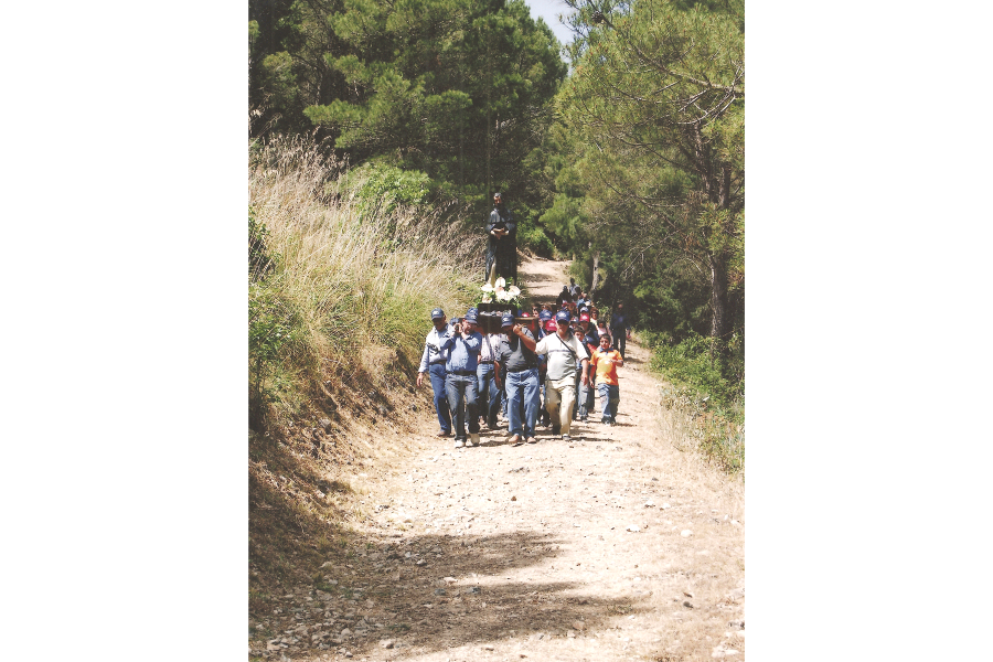 Percorso processionale San Calogero - anno 2003 - Foto Rabante